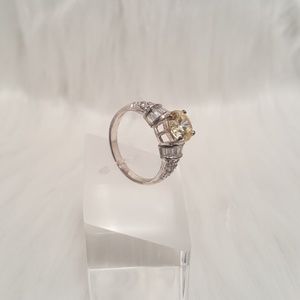 Beautiful Ross Simons Cocktail Ring,  S 8.75